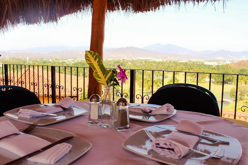 Hotel Plaza Tucanes Manzanillo Exterior photo