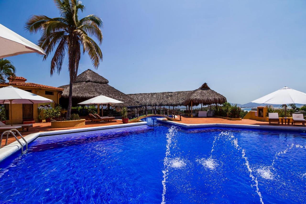 Hotel Plaza Tucanes Manzanillo Exterior photo